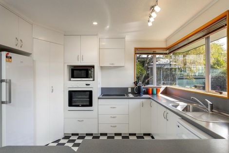 Photo of property in 27 Karina Crescent, Redwoodtown, Blenheim, 7201