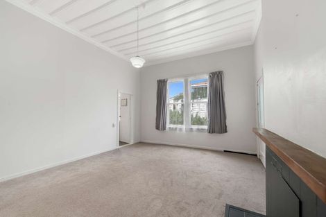 Photo of property in 24 Alma Road, Gonville, Whanganui, 4501