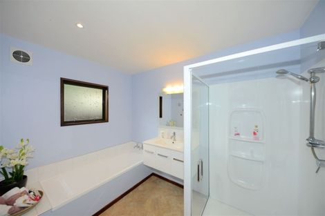 Photo of property in 4 Geraldo Place, Russley, Christchurch, 8042