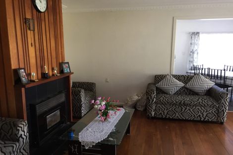 Photo of property in 1 Tawa Crescent, Manurewa, Auckland, 2102