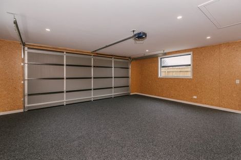 Photo of property in 62 Freedom Drive, Kelvin Grove, Palmerston North, 4414