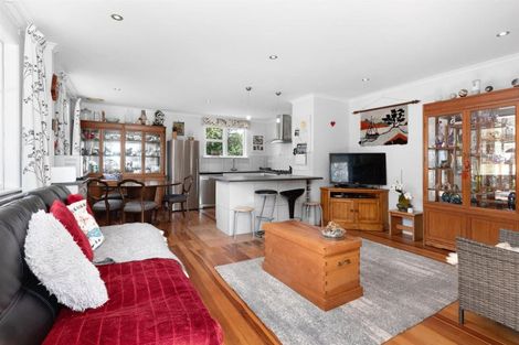 Photo of property in 12 Anthony Street, Tawa, Wellington, 5028