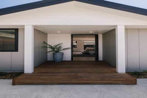 Photo of property in 462 Ruahine Street, Terrace End, Palmerston North, 4410