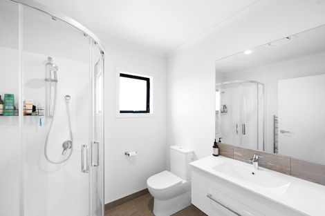 Photo of property in 2/1 North Ridge Drive, Rototuna North, Hamilton, 3281