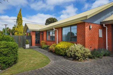 Photo of property in 13 Loftus Street, Papanui, Christchurch, 8053