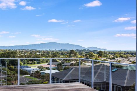 Photo of property in 64 Kakariki Grove, Waikanae, 5036