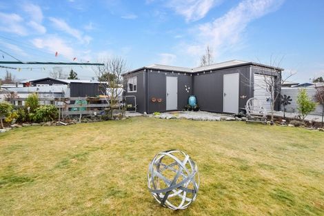 Photo of property in 19 Simons Street, Twizel, 7901