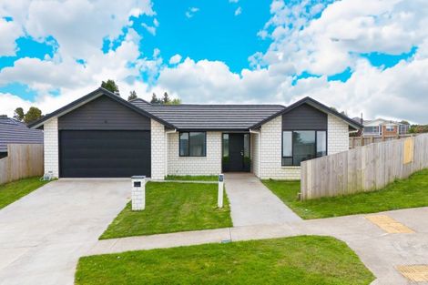 Photo of property in 79 Murray Ward Drive, Te Kauwhata, 3710