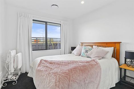 Photo of property in 21 Goldie Drive, Rangiora, 7400