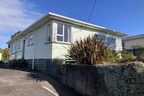 Photo of property in 32 Watene Crescent, Waitara, 4320