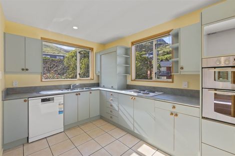 Photo of property in 11 Kaikomako Place, Cass Bay, Lyttelton, 8082