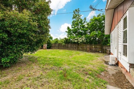 Photo of property in 87b Edmonton Road, Henderson, Auckland, 0612