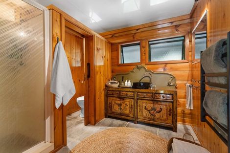 Photo of property in 16 Tombleson Road, Lake Rotoma, Rotorua, 3074