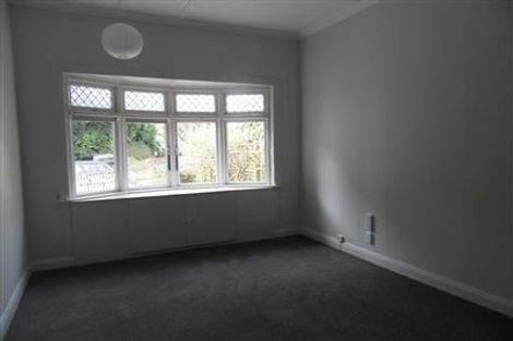 Photo of property in 16 Moana Road, Kelburn, Wellington, 6012