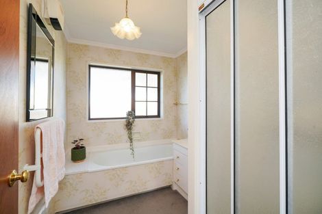 Photo of property in 92 Newcastle Street, Windsor, Invercargill, 9810