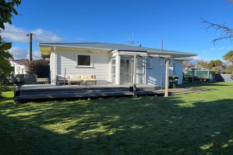 Photo of property in 9 Iti Street, Otaki, 5512