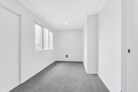 Photo of property in 149d Bucklands Beach Road, Bucklands Beach, Auckland, 2012