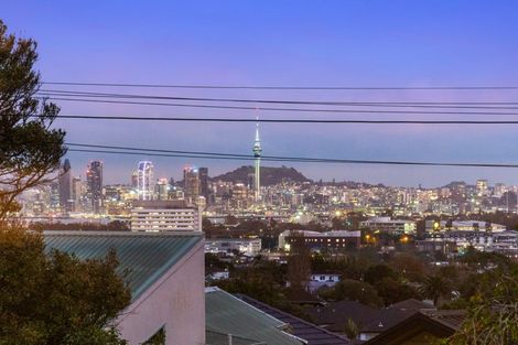 Photo of property in 219 East Coast Road, Campbells Bay, Auckland, 0620