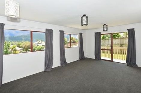Photo of property in 3 Pearce Drive, Te Kamo, Whangarei, 0112