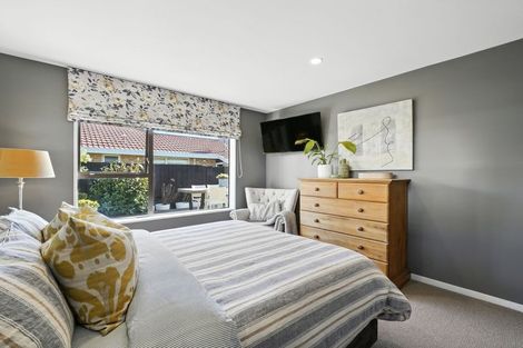 Photo of property in 2/256 Innes Road, St Albans, Christchurch, 8052