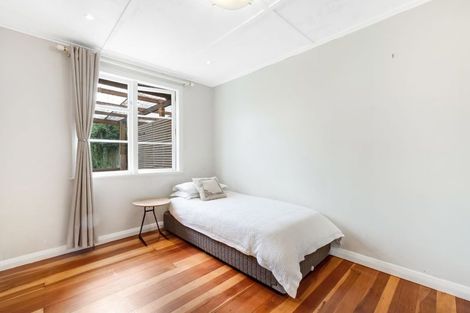 Photo of property in 243 Great North Road, Henderson, Auckland, 0612
