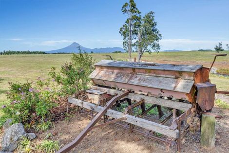 Photo of property in 208 Ngatimaru Road, Tikorangi, Waitara, 4383