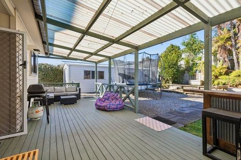 Photo of property in 46 Lee Street, Te Puke, 3119