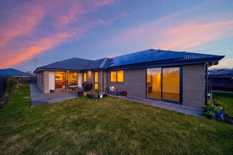 Photo of property in 39 Croydon Street, Woodend, 7610