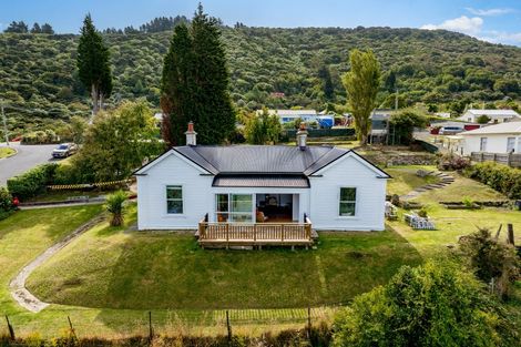 Photo of property in 20 Manuka Street, Ravensbourne, Dunedin, 9022