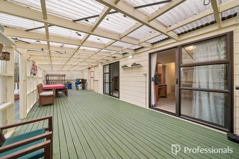 Photo of property in 135 Holborn Drive, Stokes Valley, Lower Hutt, 5019
