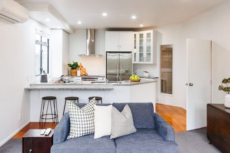 Photo of property in 232a Victoria Avenue, Hokowhitu, Palmerston North, 4410