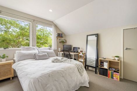 Photo of property in 17 Nimstedt Avenue, Oteha, Auckland, 0632