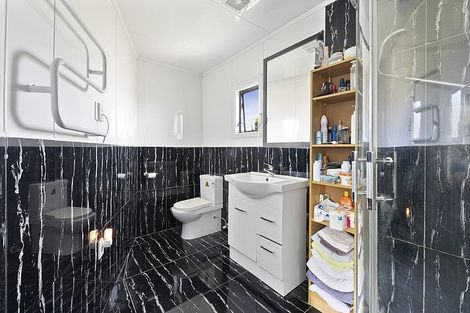 Photo of property in 32a Waipapa Crescent, Otara, Auckland, 2023