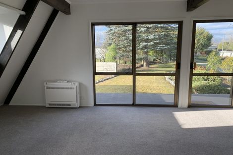 Photo of property in 140 Talbot Street, Geraldine, 7930