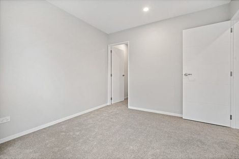 Photo of property in 13c Windermere Crescent, Blockhouse Bay, Auckland, 0600