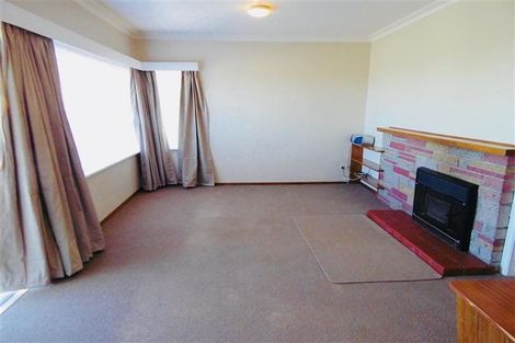 Photo of property in 19 Scott Street, Moturoa, New Plymouth, 4310
