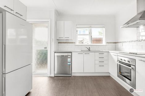 Photo of property in 68a Hikurangi Street, Trentham, Upper Hutt, 5018