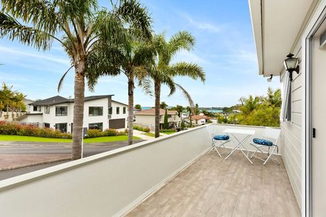 Photo of property in 6 Horizon Way, West Harbour, Auckland, 0618