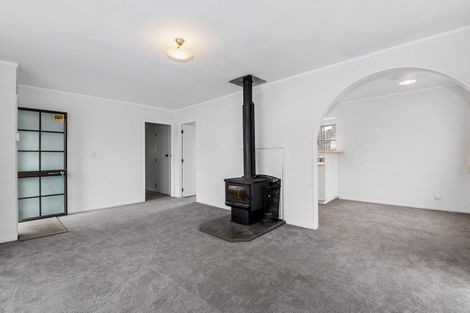 Photo of property in 36a Pohutukawa Drive, Owhata, Rotorua, 3010