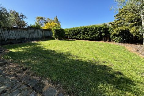 Photo of property in 16 Ruapehu Drive, Fitzherbert, Palmerston North, 4410