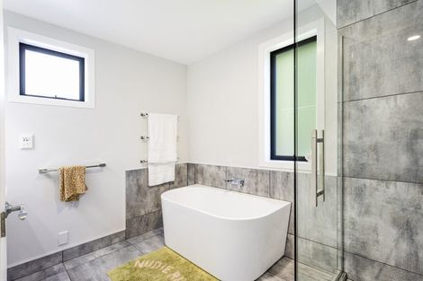 Photo of property in 66 Cliffs Road, Saint Clair, Dunedin, 9012