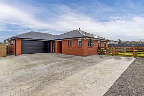 Photo of property in 24 King Street, Coalgate, 7673