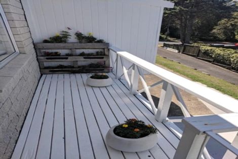 Photo of property in 2/24 Stredwick Drive, Torbay, Auckland, 0630