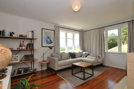 Photo of property in 8 Dunedin Terrace, Melrose, Wellington, 6023