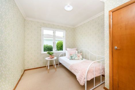 Photo of property in 76 Birmingham Street, Takaro, Palmerston North, 4412
