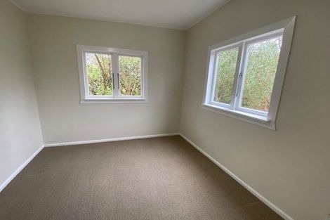 Photo of property in 98 Queens Road, Waikanae Beach, Waikanae, 5036
