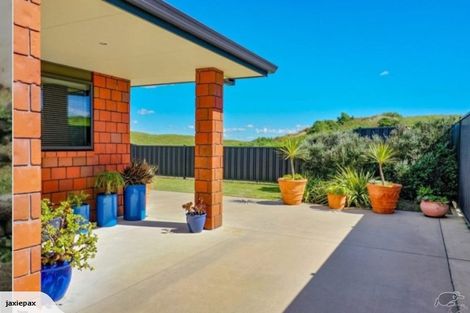 Photo of property in 21 Omega Place, Coastlands, Whakatane, 3120