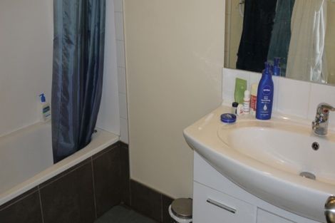 Photo of property in 5a Everingham Place, Sunnyhills, Auckland, 2010