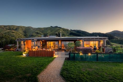 Photo of property in 104 Bay Vista Drive, Pohara, Takaka, 7183