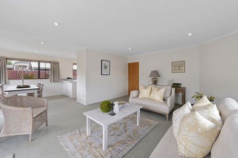 Photo of property in 4/156 Blighs Road, Strowan, Christchurch, 8052